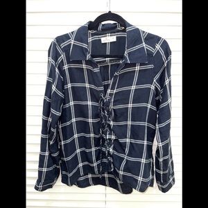 Hollister black and white button down with ties